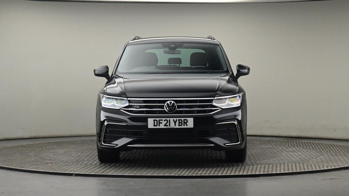 More views of Volkswagen Tiguan