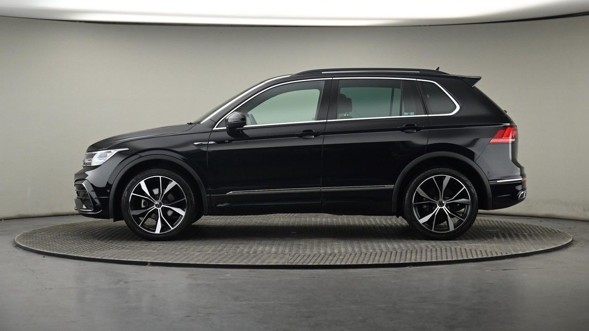 More views of Volkswagen Tiguan