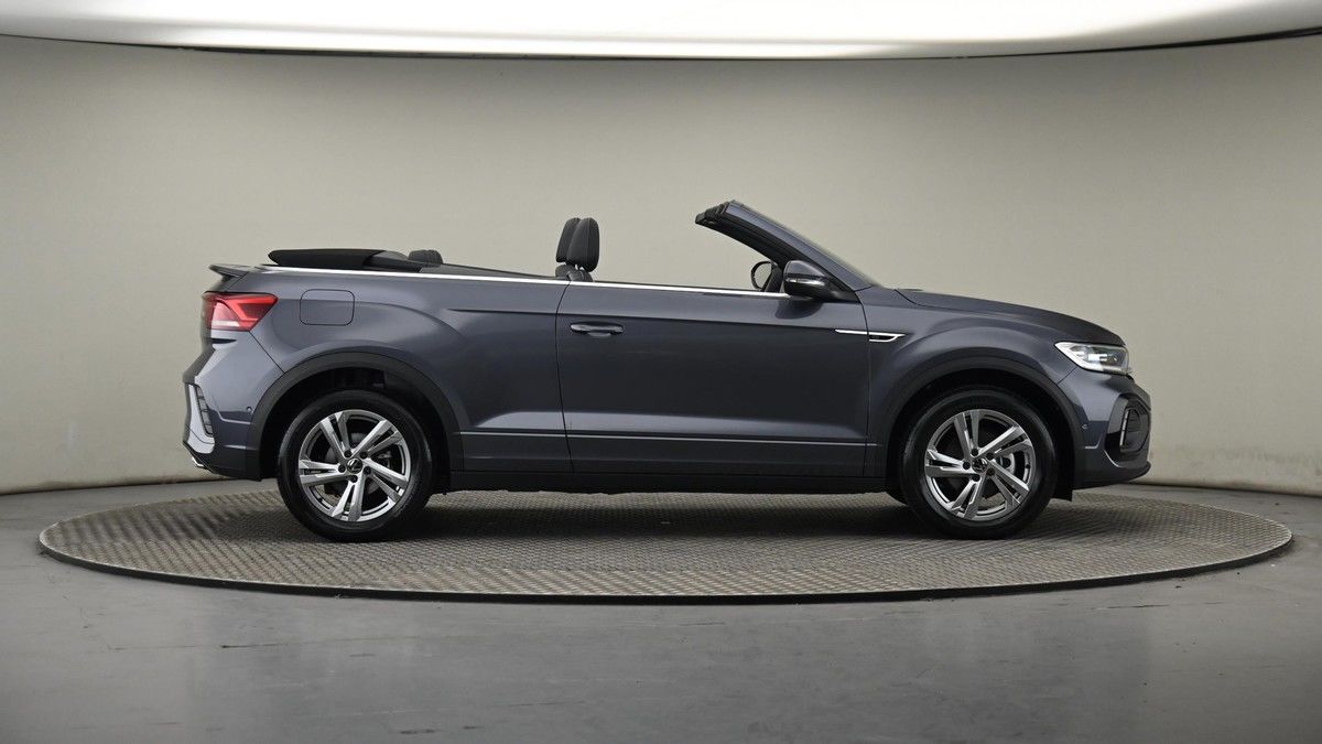 Volkswagen T-Roc Image 27