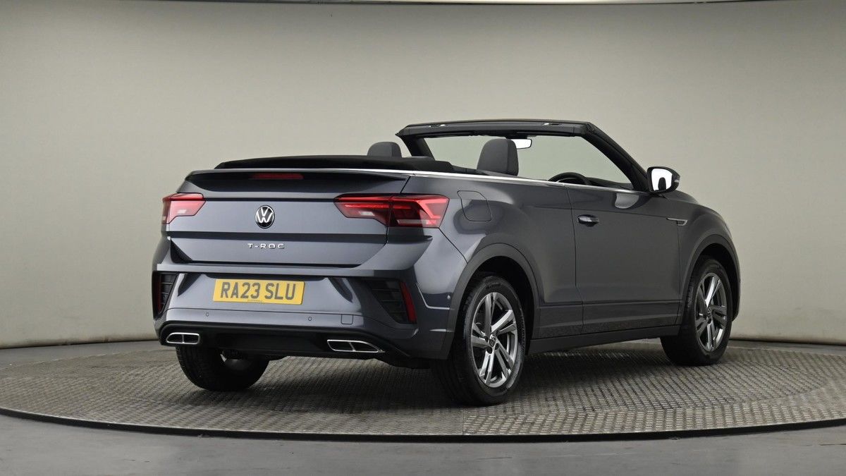 Volkswagen T-Roc Image 26