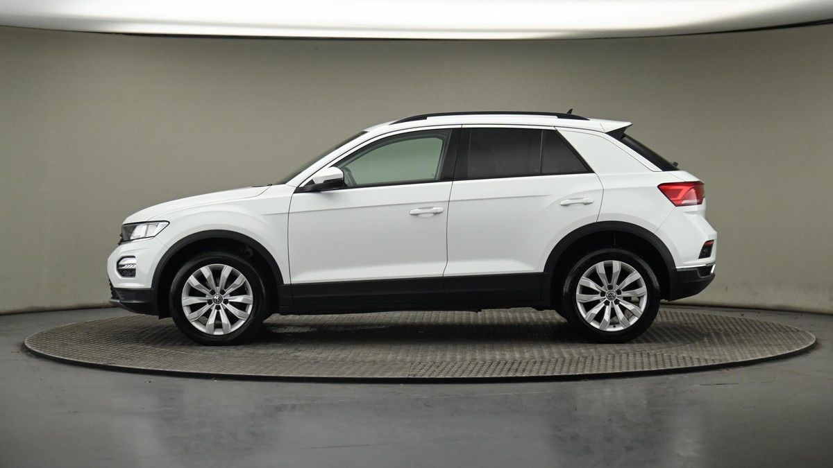 Volkswagen T-Roc Image 45