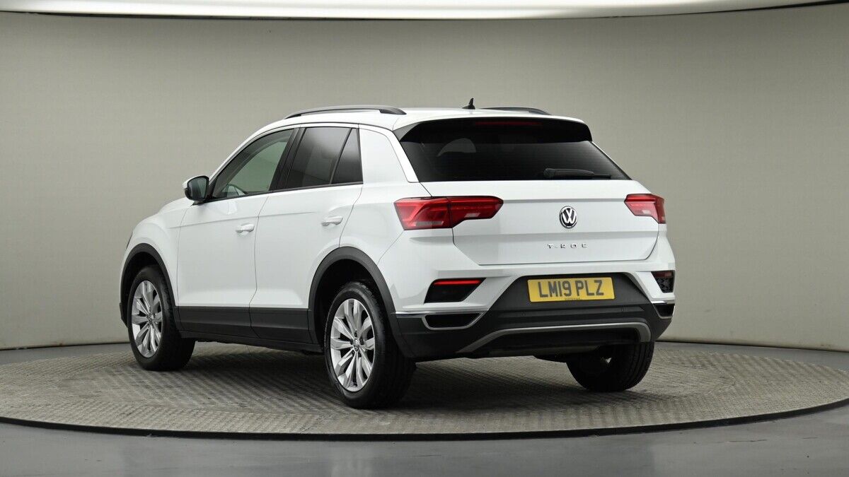 Volkswagen T-Roc Image 48