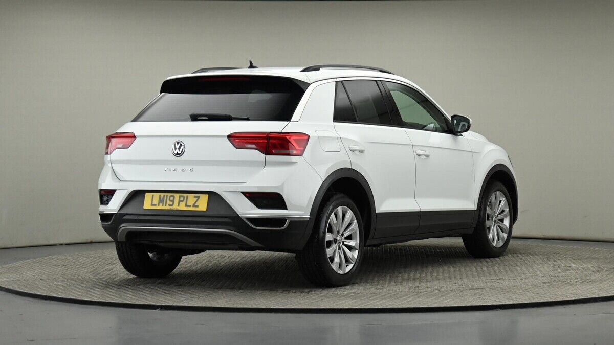 Volkswagen T-Roc Image 52