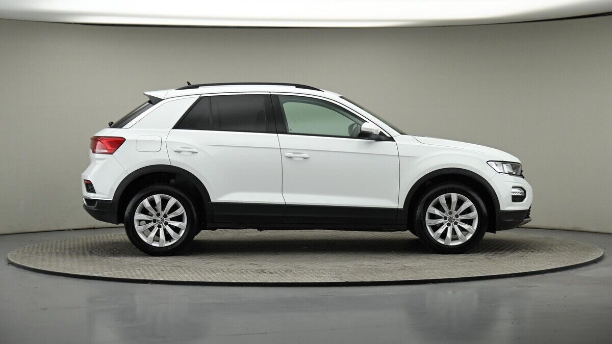 Volkswagen T-Roc Image 54