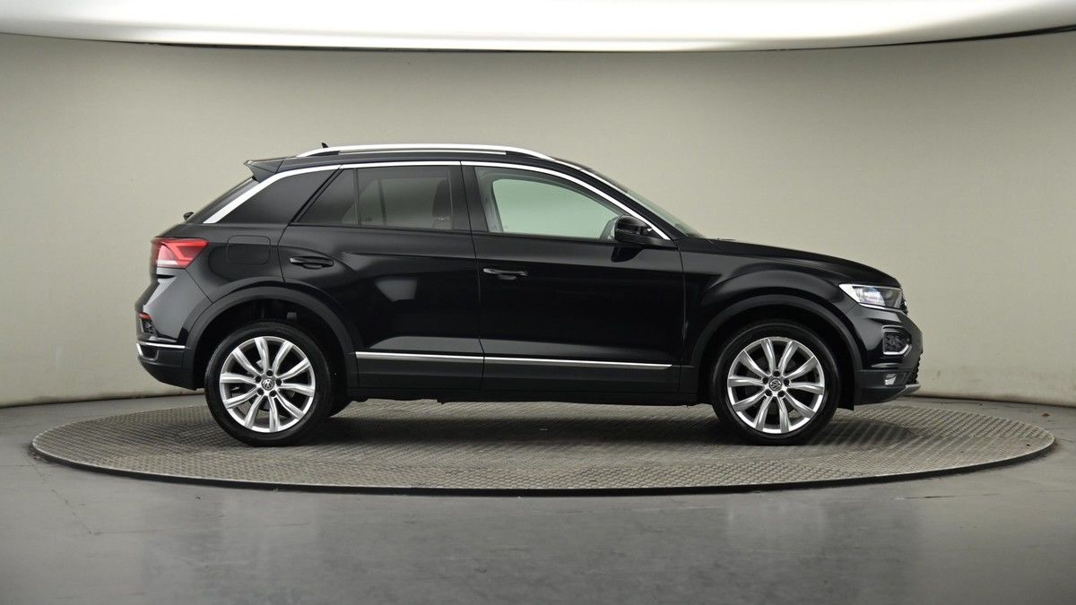 Volkswagen T-Roc Image 27