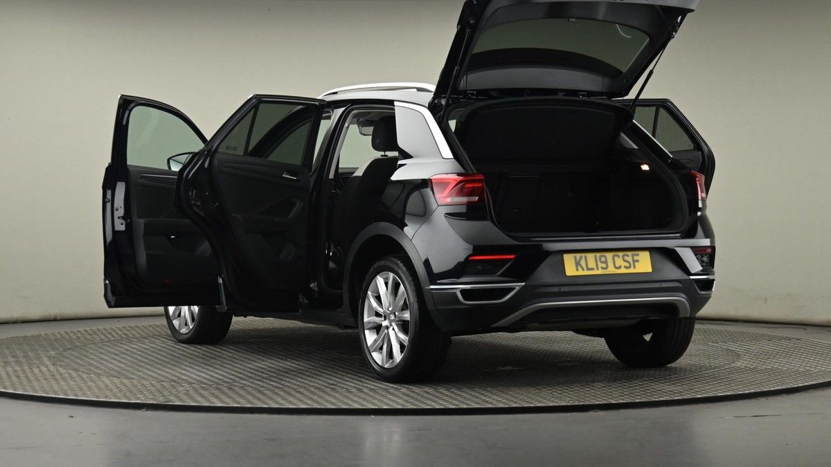 Volkswagen T-Roc Image 29