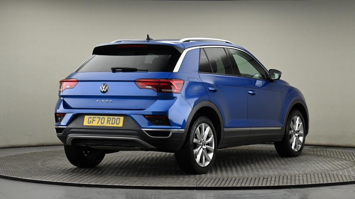 Volkswagen T-Roc Image 25