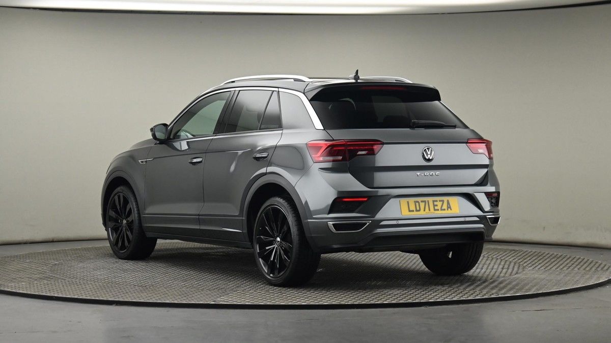 Volkswagen T-Roc Image 24