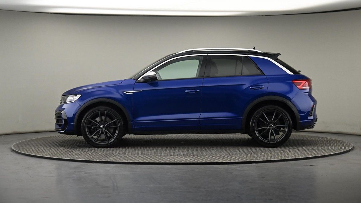 Volkswagen T-Roc Image 23