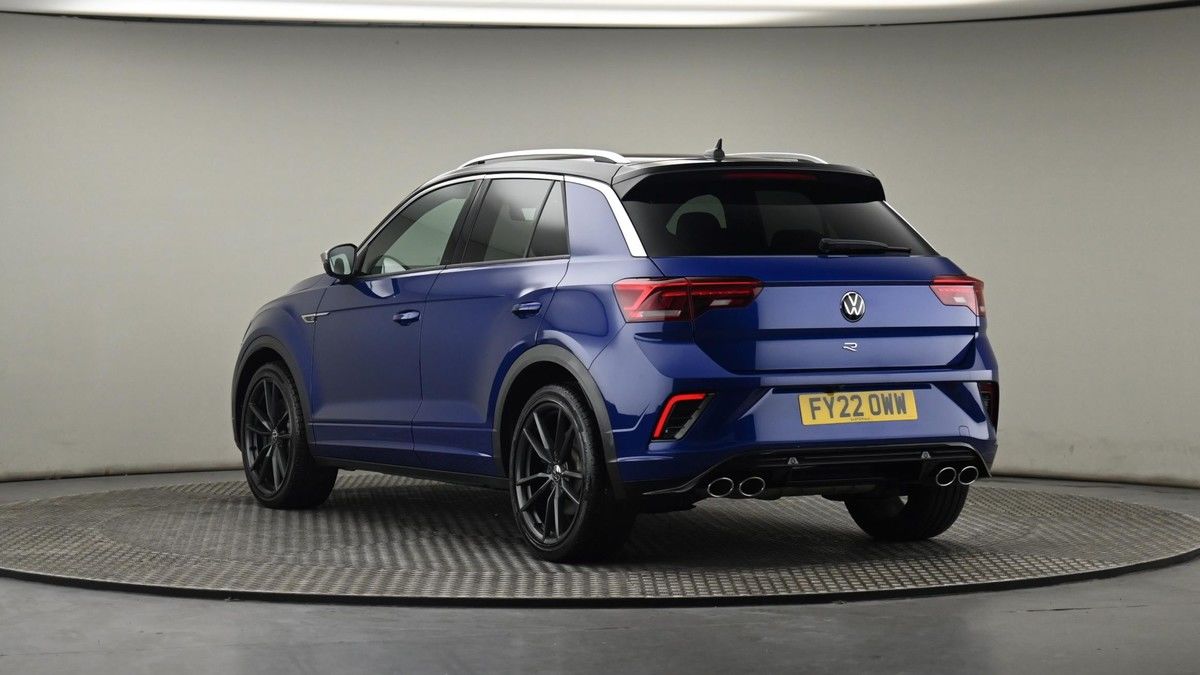 Volkswagen T-Roc Image 24