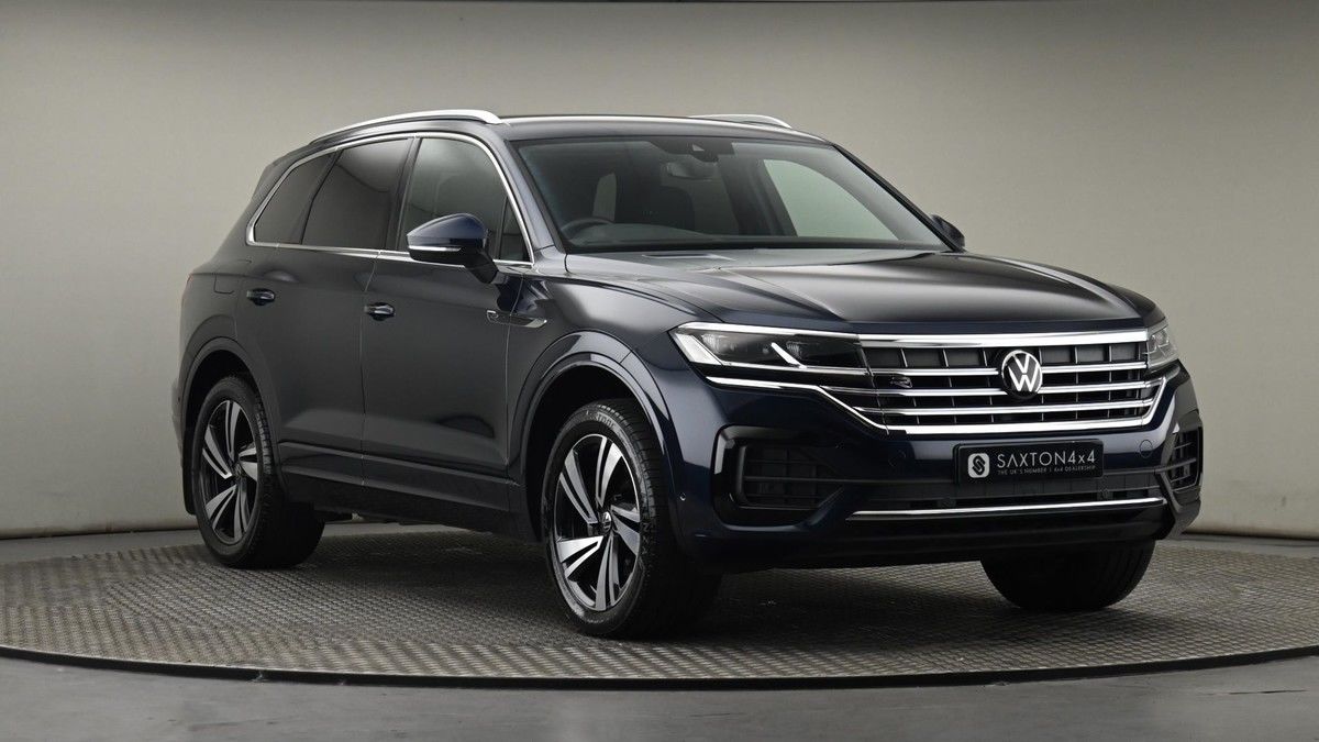 More views of Volkswagen Touareg