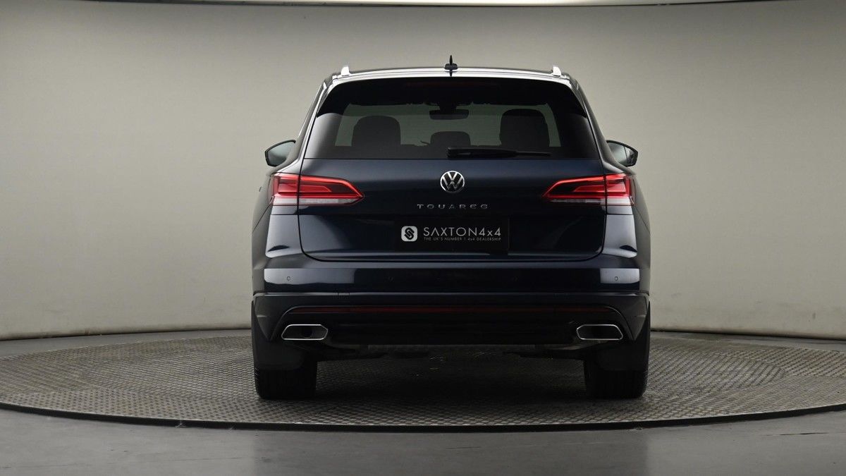 More views of Volkswagen Touareg