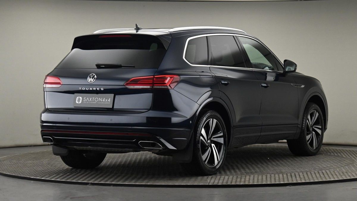 More views of Volkswagen Touareg