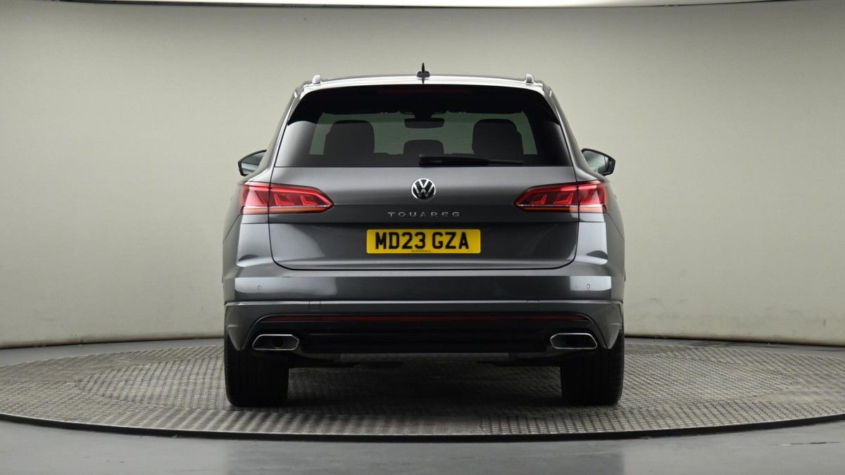 Volkswagen Touareg Image 25