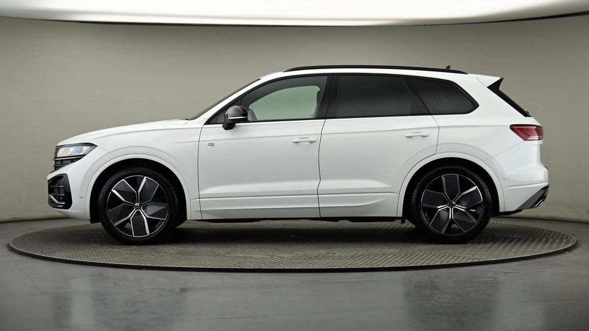 Volkswagen Touareg Image 23