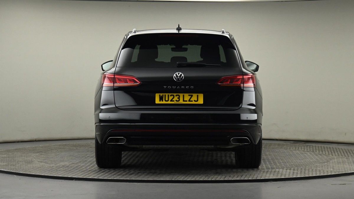 Volkswagen Touareg Image 25