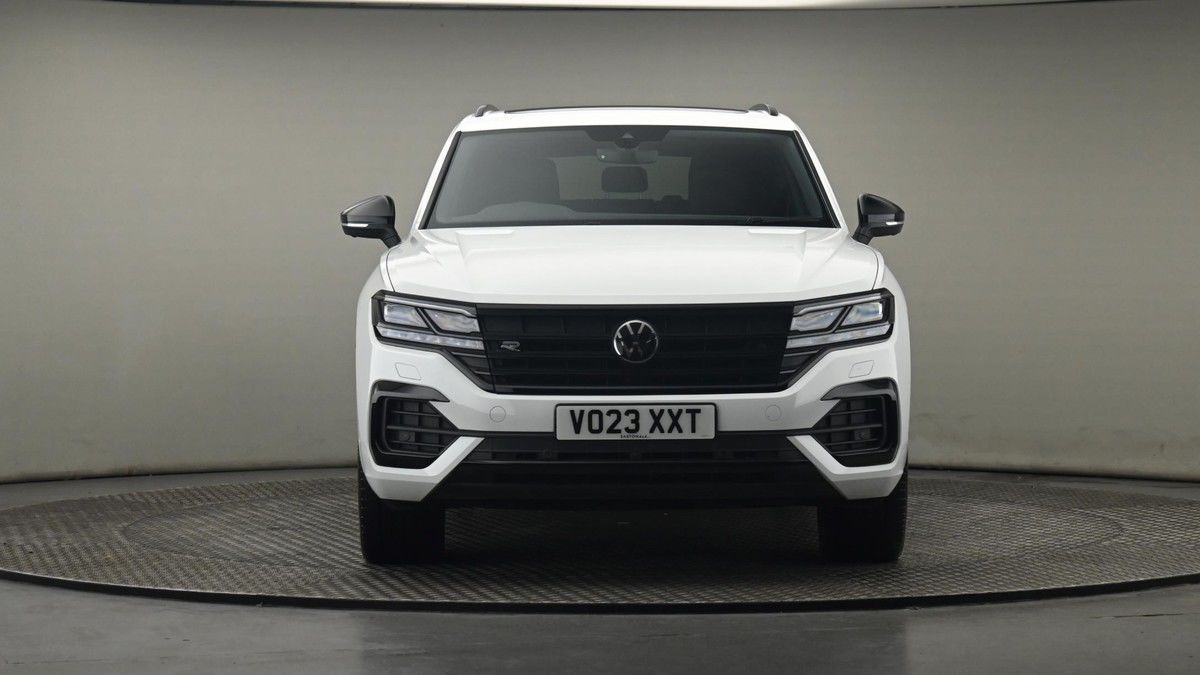 More views of Volkswagen Touareg