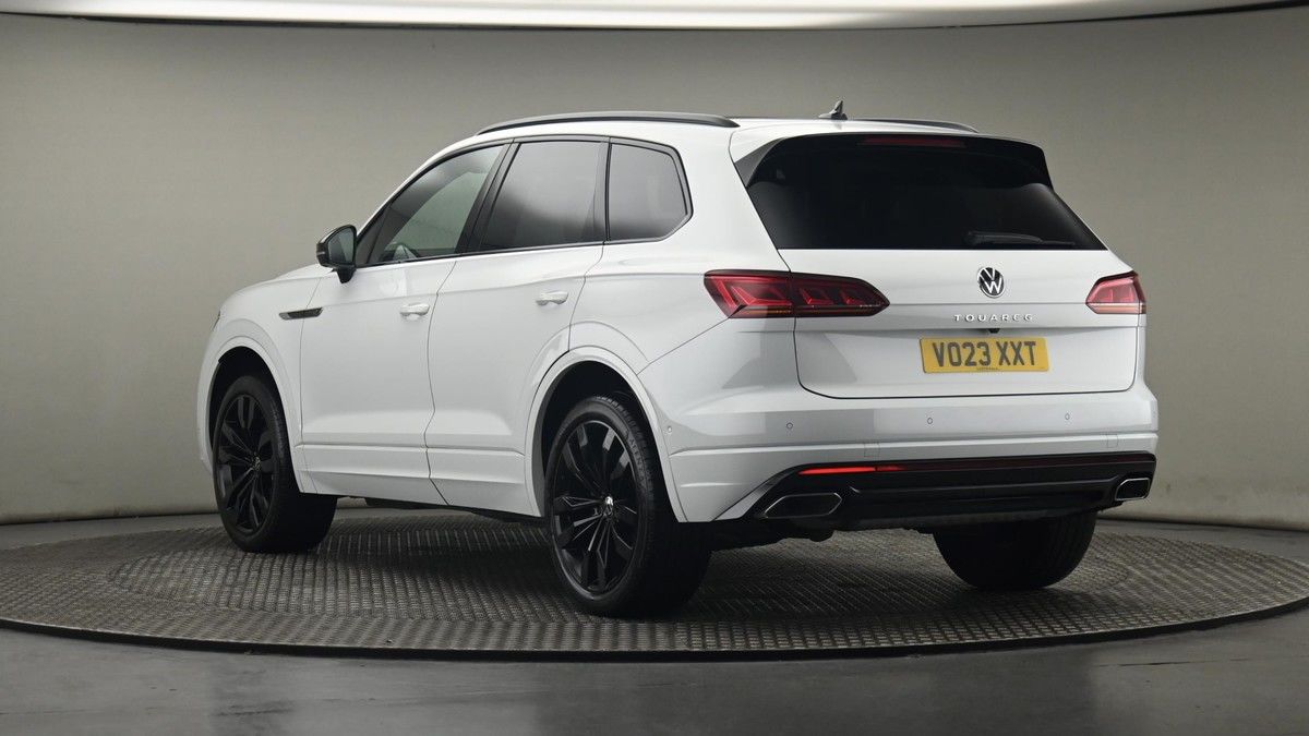 More views of Volkswagen Touareg