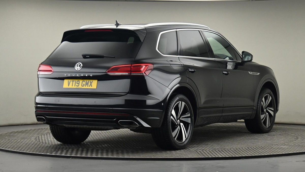 More views of Volkswagen Touareg