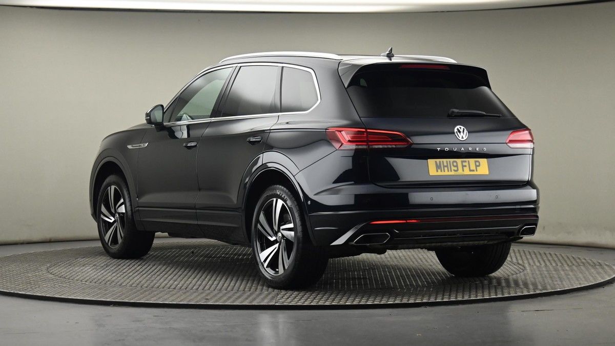 More views of Volkswagen Touareg