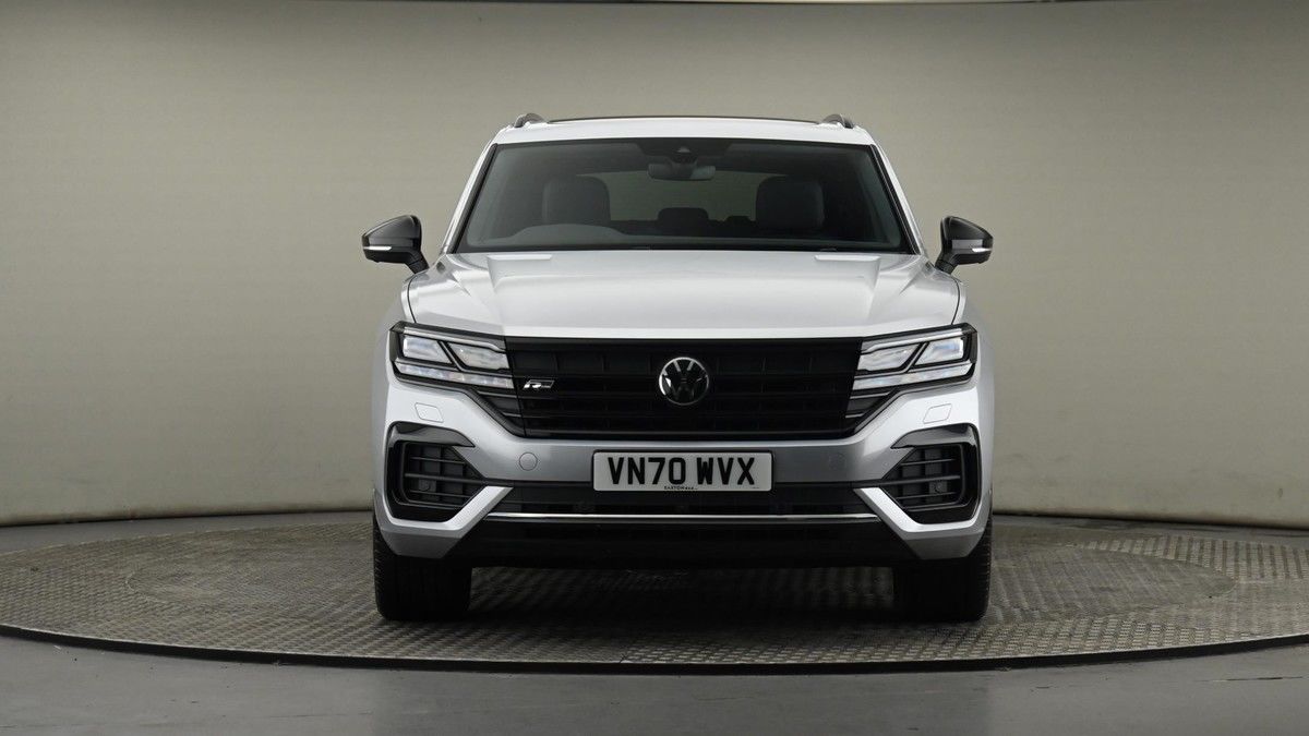 Volkswagen Touareg Image 21