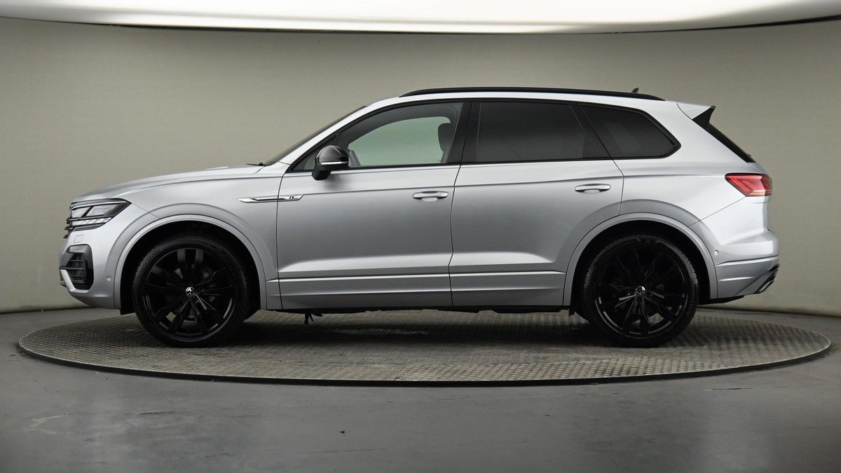 Volkswagen Touareg Image 23