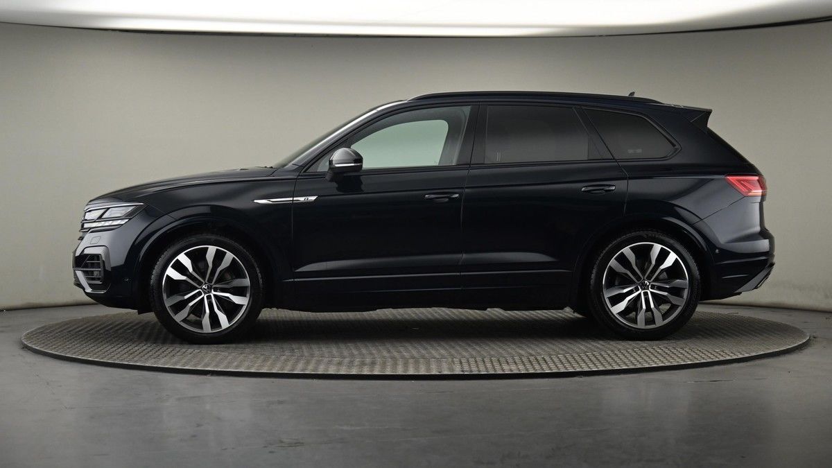 Volkswagen Touareg Image 23