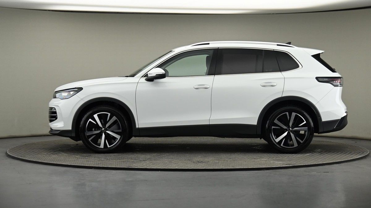 Volkswagen Tiguan Image 22