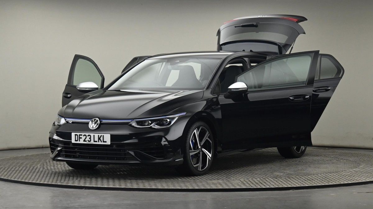 Volkswagen Golf Image 28