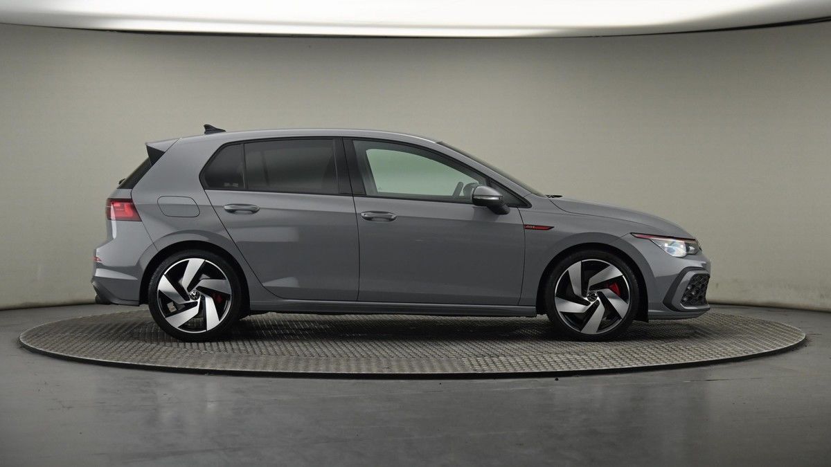 Volkswagen Golf Image 27