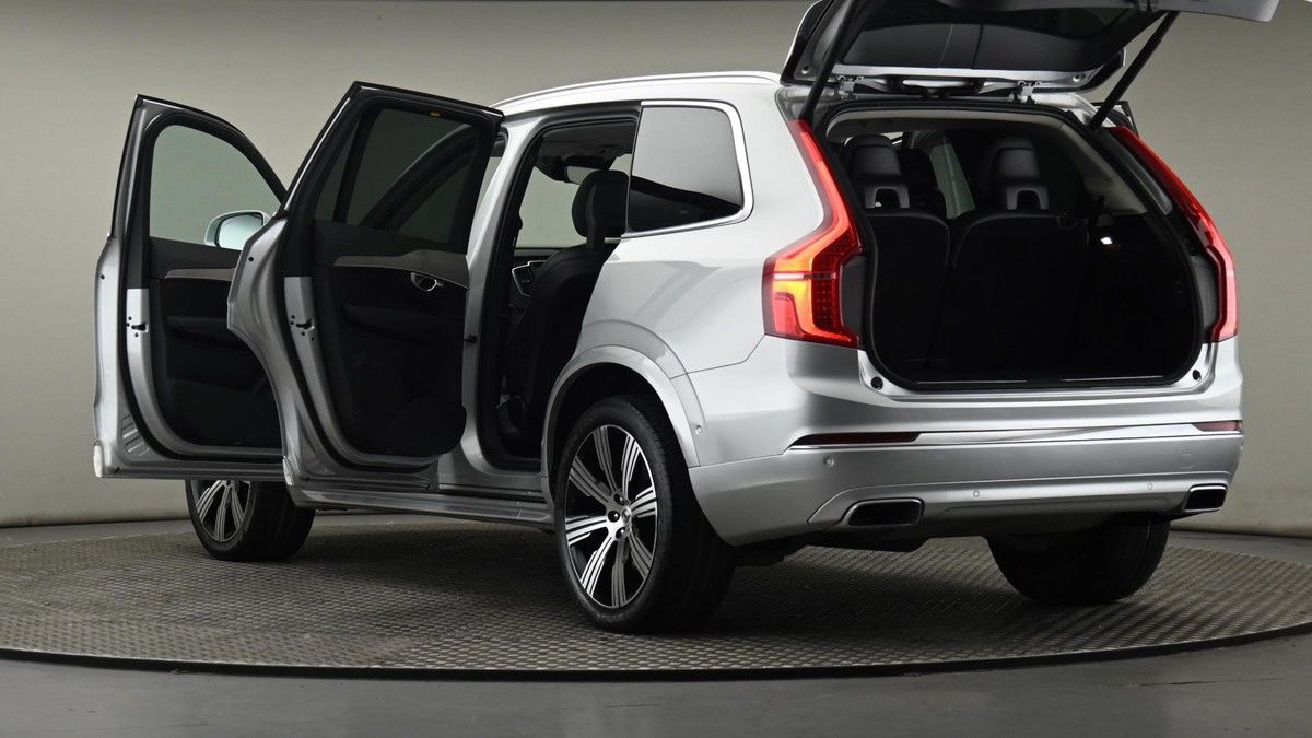 More views of Volvo XC90