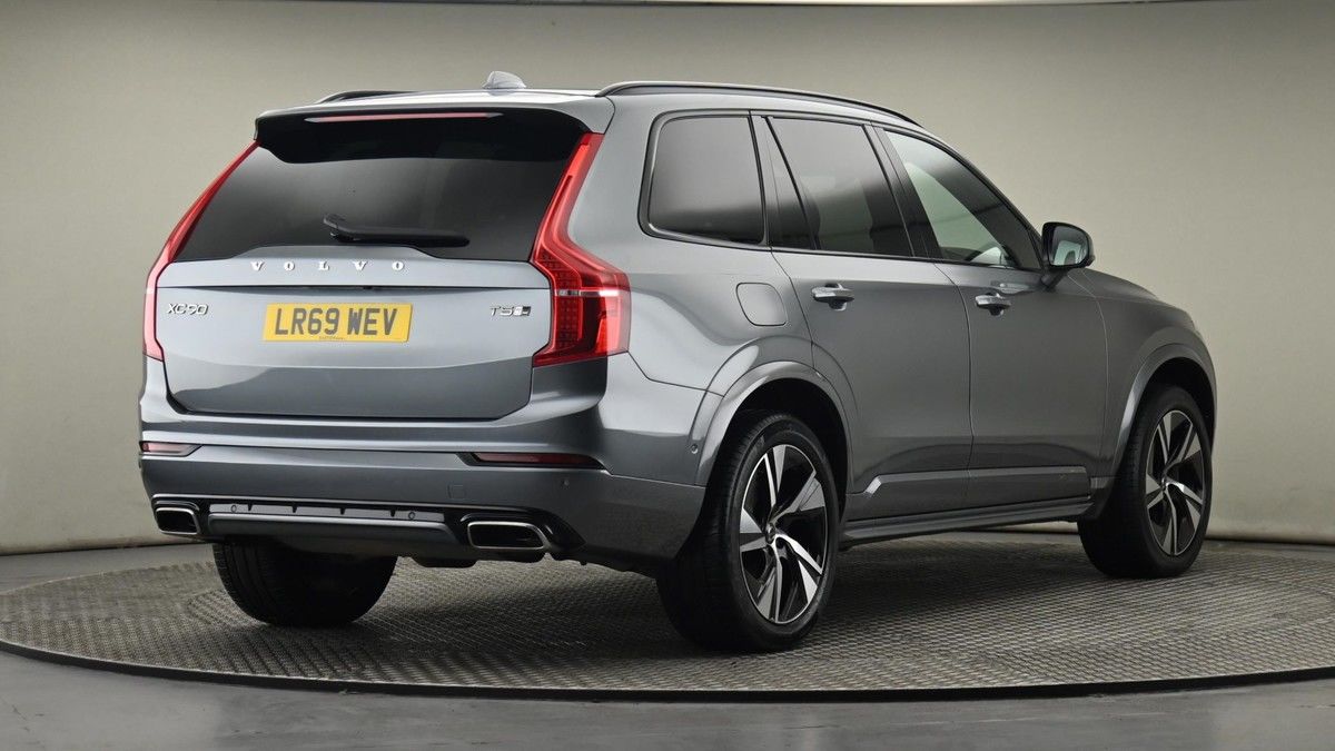 More views of Volvo XC90