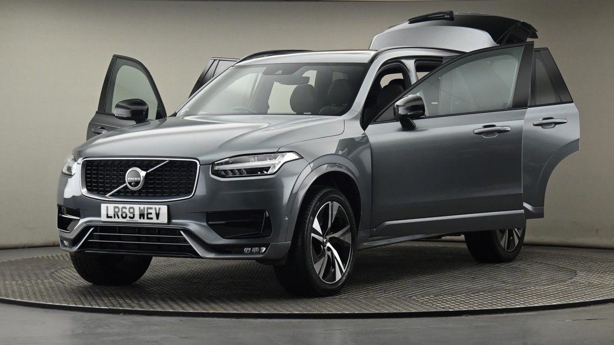 More views of Volvo XC90