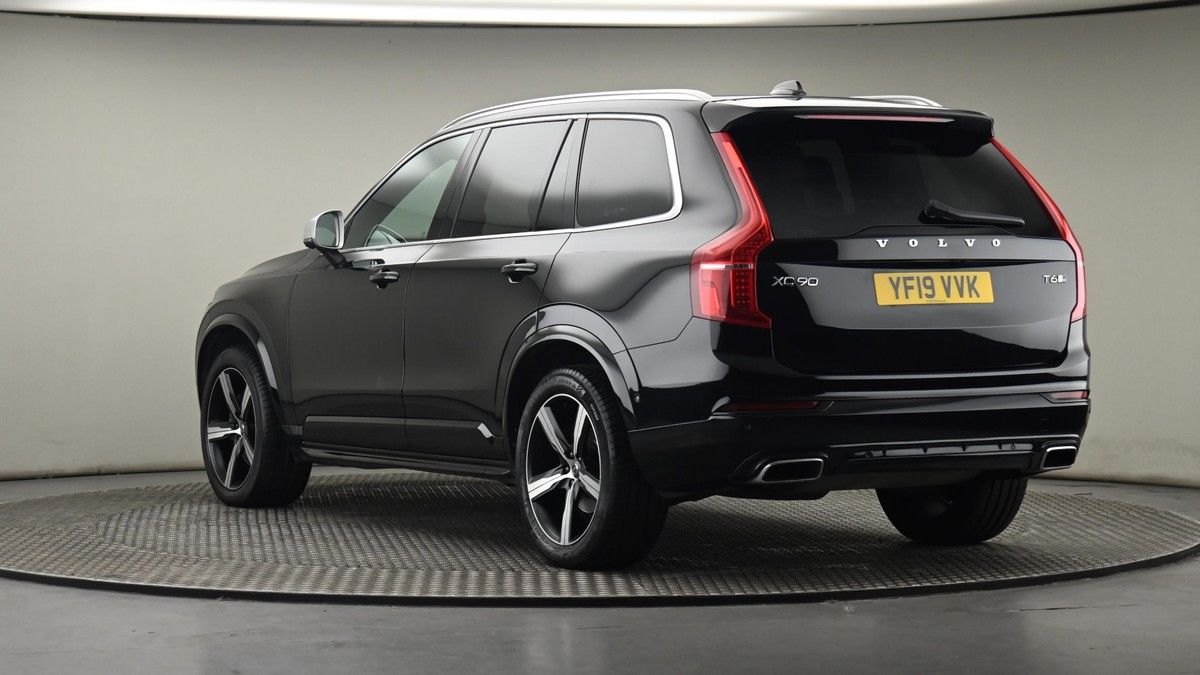 More views of Volvo XC90