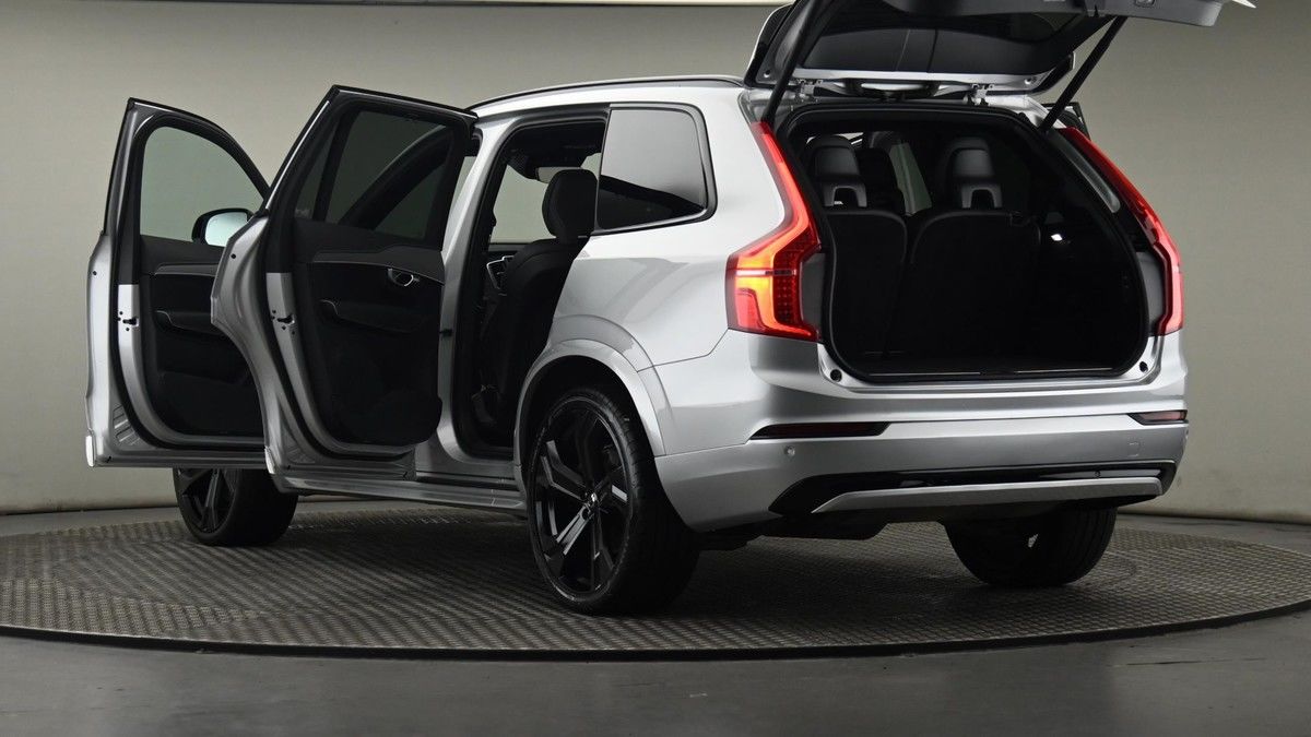 Volvo XC90 Image 29