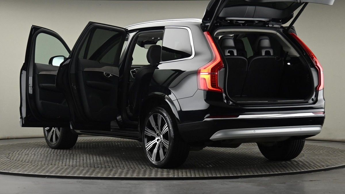 More views of Volvo XC90