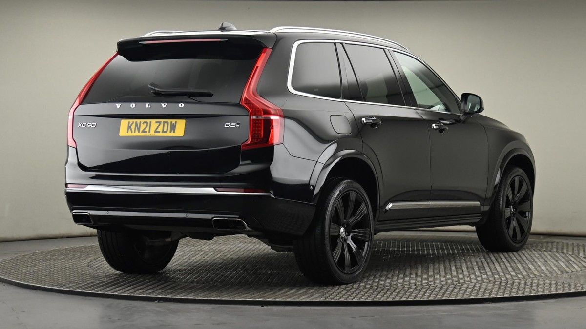 More views of Volvo XC90