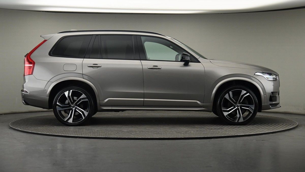 More views of Volvo XC90