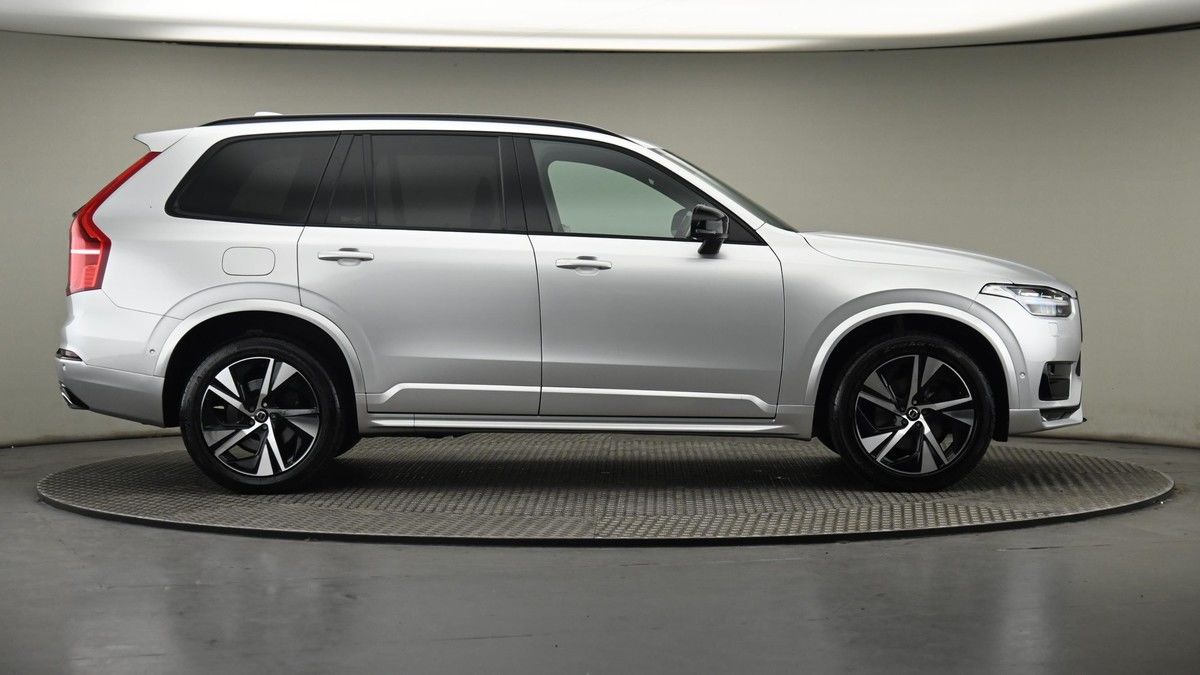 More views of Volvo XC90