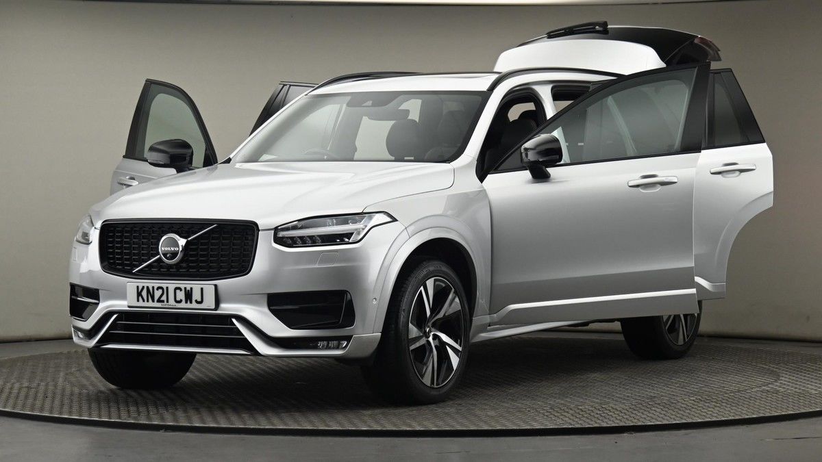 More views of Volvo XC90