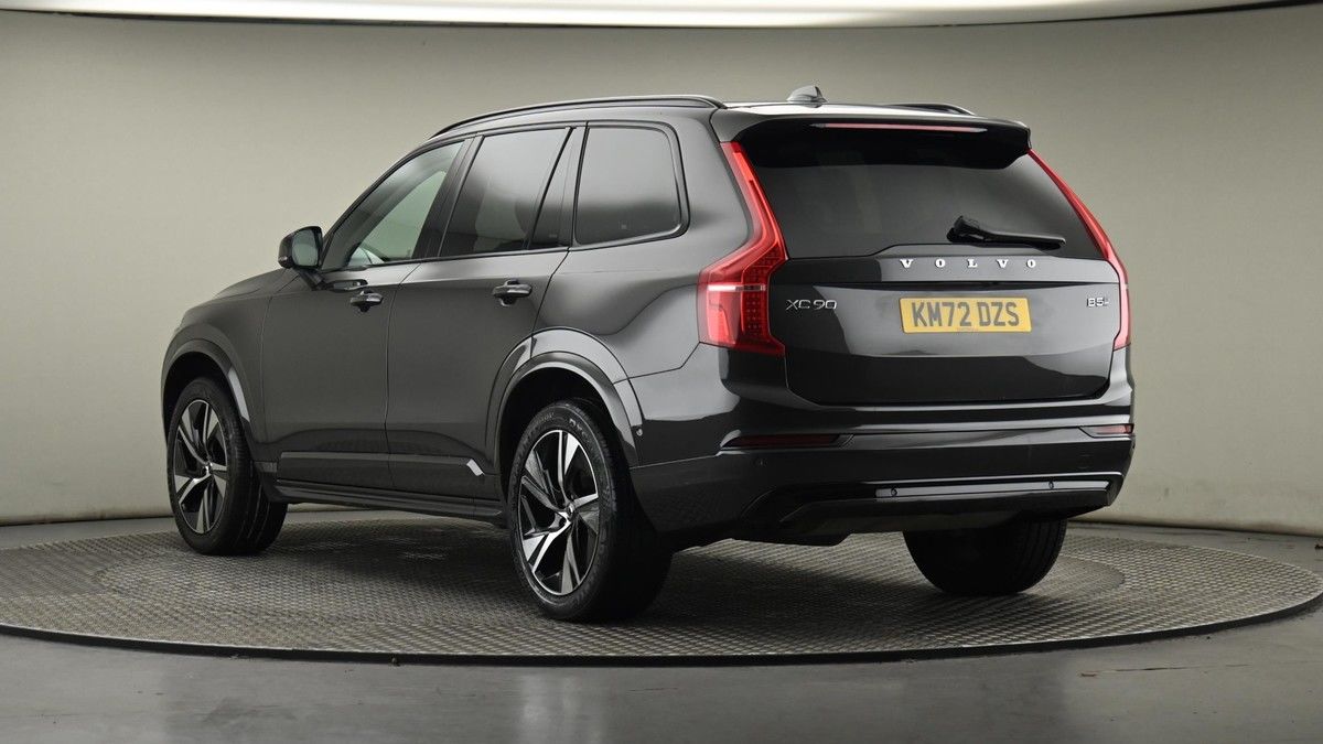 Volvo XC90 Image 24