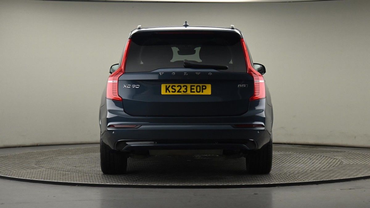 Volvo XC90 Image 25