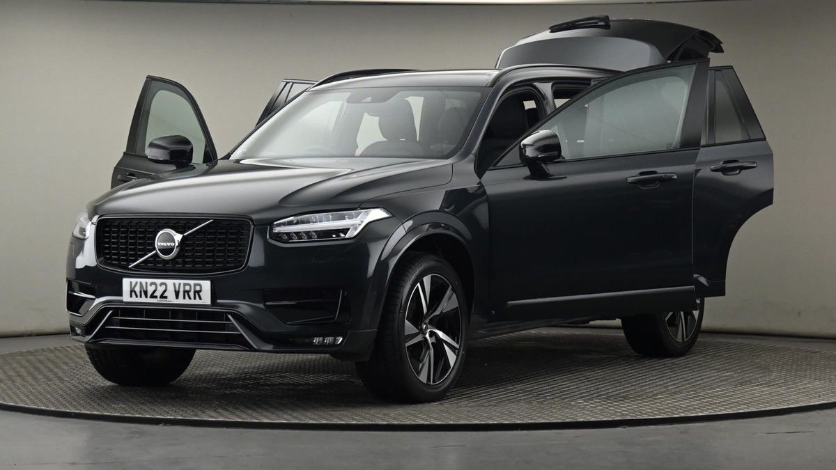 More views of Volvo XC90