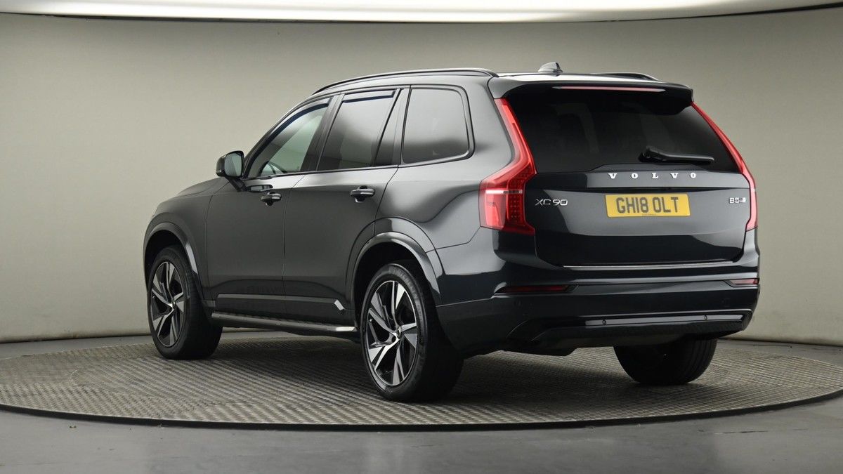 Volvo XC90 Image 24