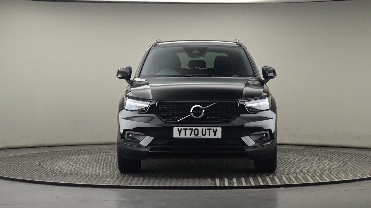 More views of Volvo XC40