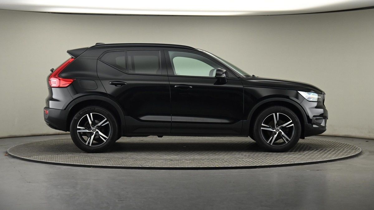 Volvo XC40 Image 27