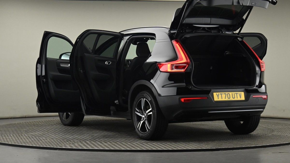 Volvo XC40 Image 29