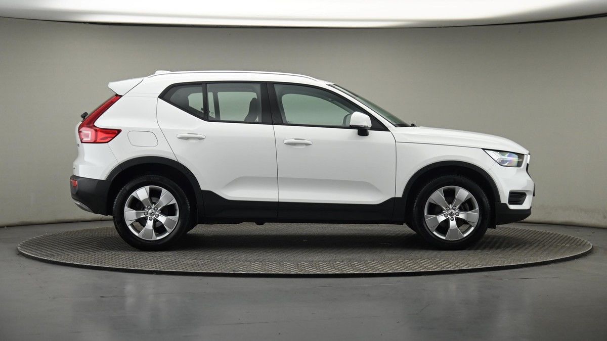 More views of Volvo XC40