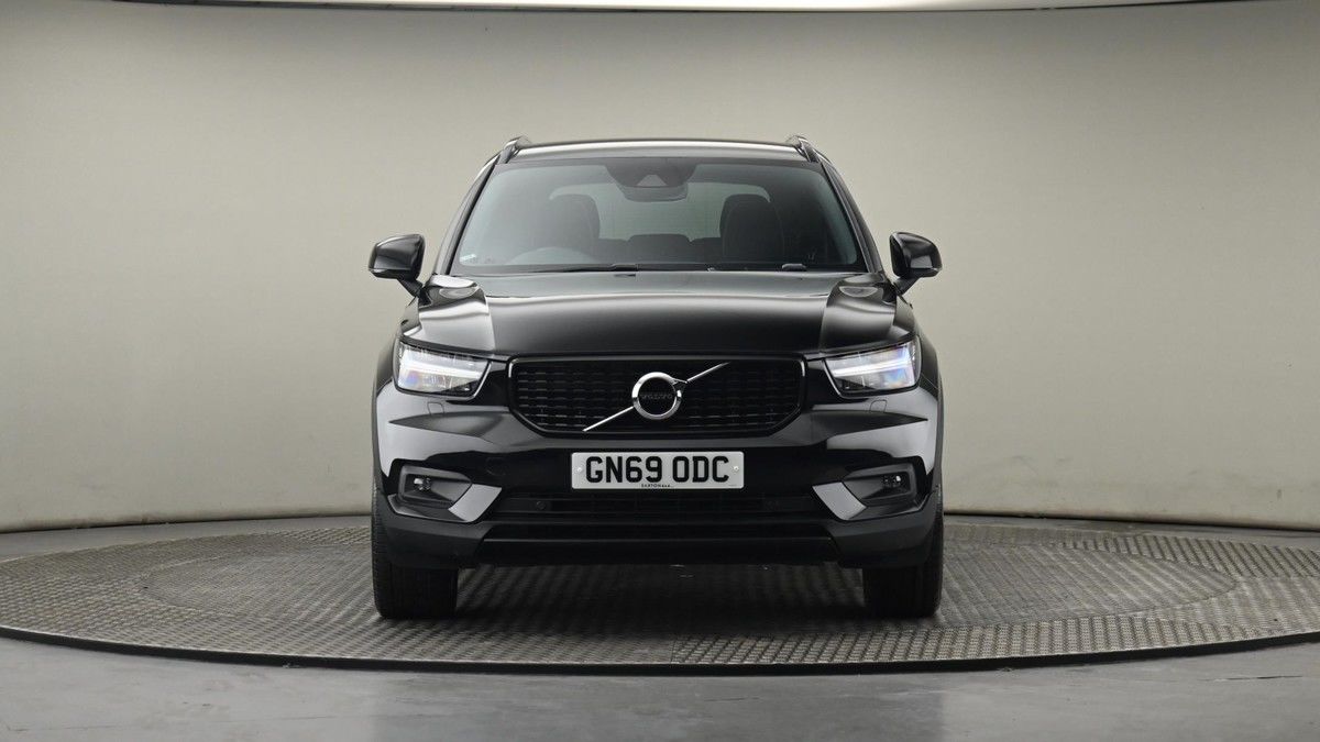 More views of Volvo XC40