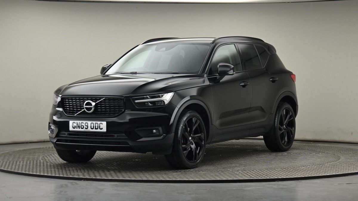 More views of Volvo XC40